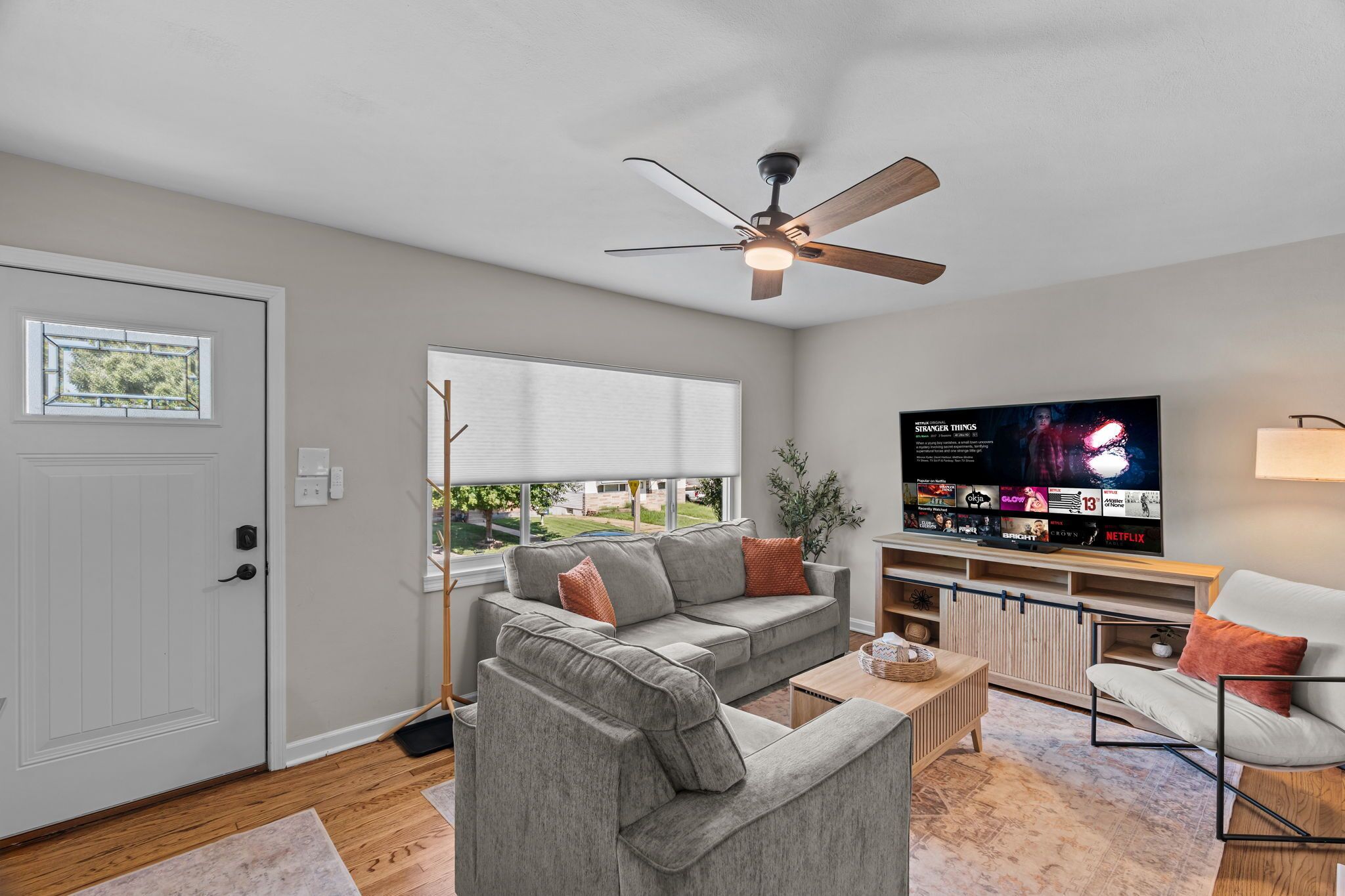 Spotless Cozy Gem: 5 Star Location, Yard, Gym, Family Friendly - Saint-Louis, MO