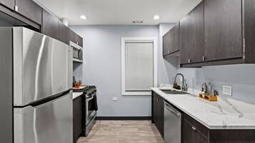 Microwave, oven, stovetop, dishwasher