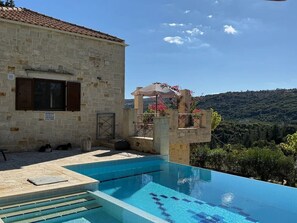 Outdoor pool - Luxury Crete Villa with Infinity Pool, Hot Tub & White Mountain Views (Douliana)