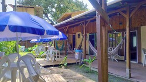 经典双人房, 1 张双人床, 私人浴室 | 笔记本电脑工作区、免费 WiFi、床单