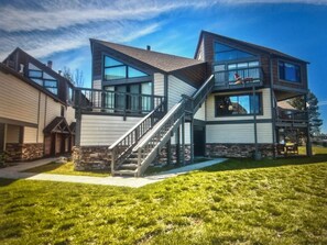 Exterior - Exquisite Lakefront 3 Bedroom Townhouse w/Boat Slip in beautiful Tahoe Keys (South Lake Tahoe)