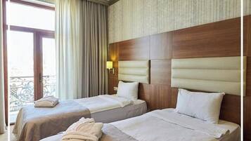 Escritorio y wifi gratis