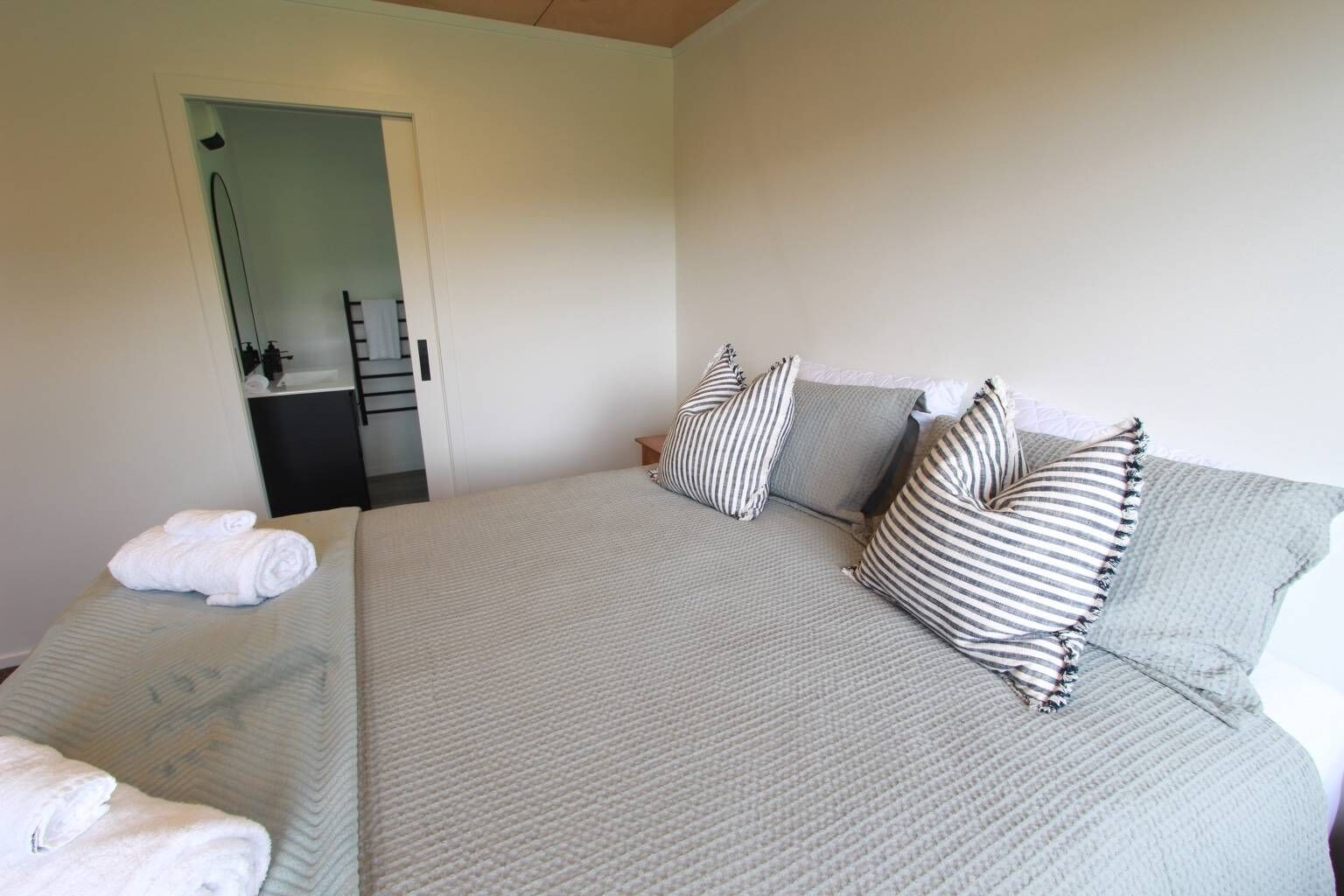 4 Schlafzimmer, WLAN, Bettwäsche