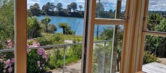 Estuary View - Peaceful Onekaka Retreat