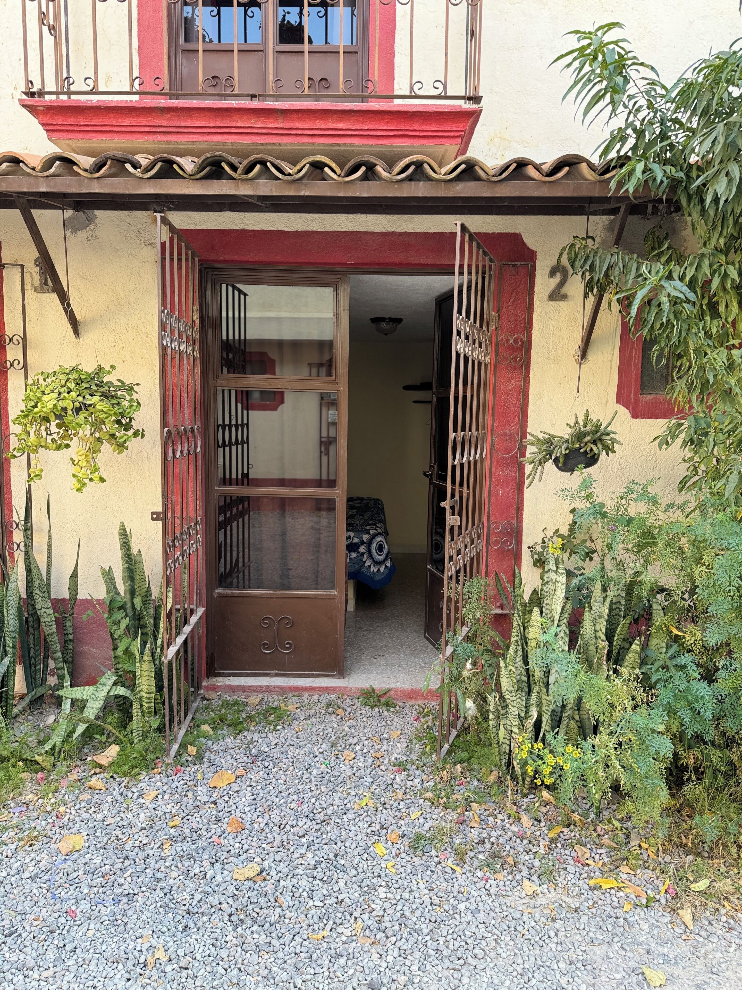 Basic-Doppelzimmer zur Einzelnutzung, 1 King-Bett, Zimmerreinigung | Kostenloses WLAN