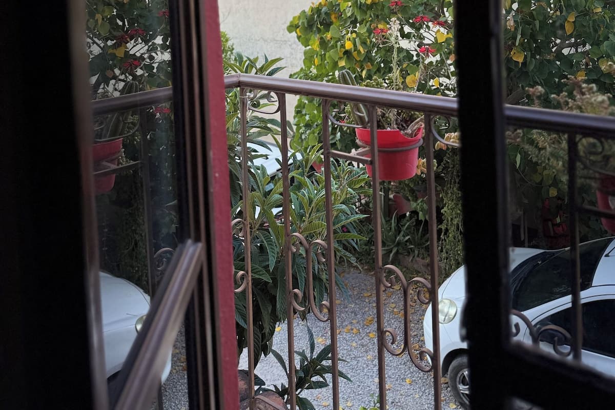 إطلالة من الشرفة