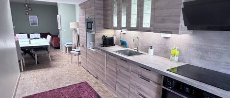 House | Private kitchenette