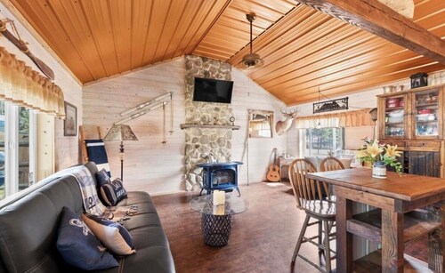 Fireside Cabin