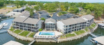 Beautifully Updated Lakefront Condo – Cozy, Quiet, and Close to the Action!