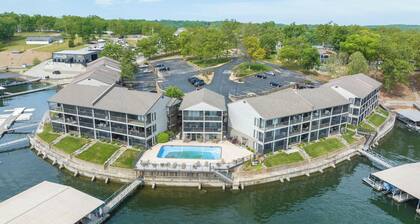 Beautifully Updated Lakefront Condo – Cozy, Quiet, and Close to the Action!
