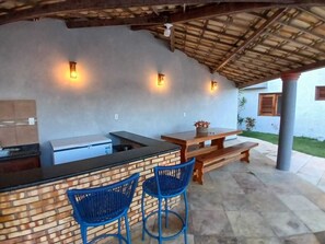 屋外ダイニングエリア