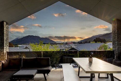 Relax or Work in Queenstown: Mountain View Home with Media Room