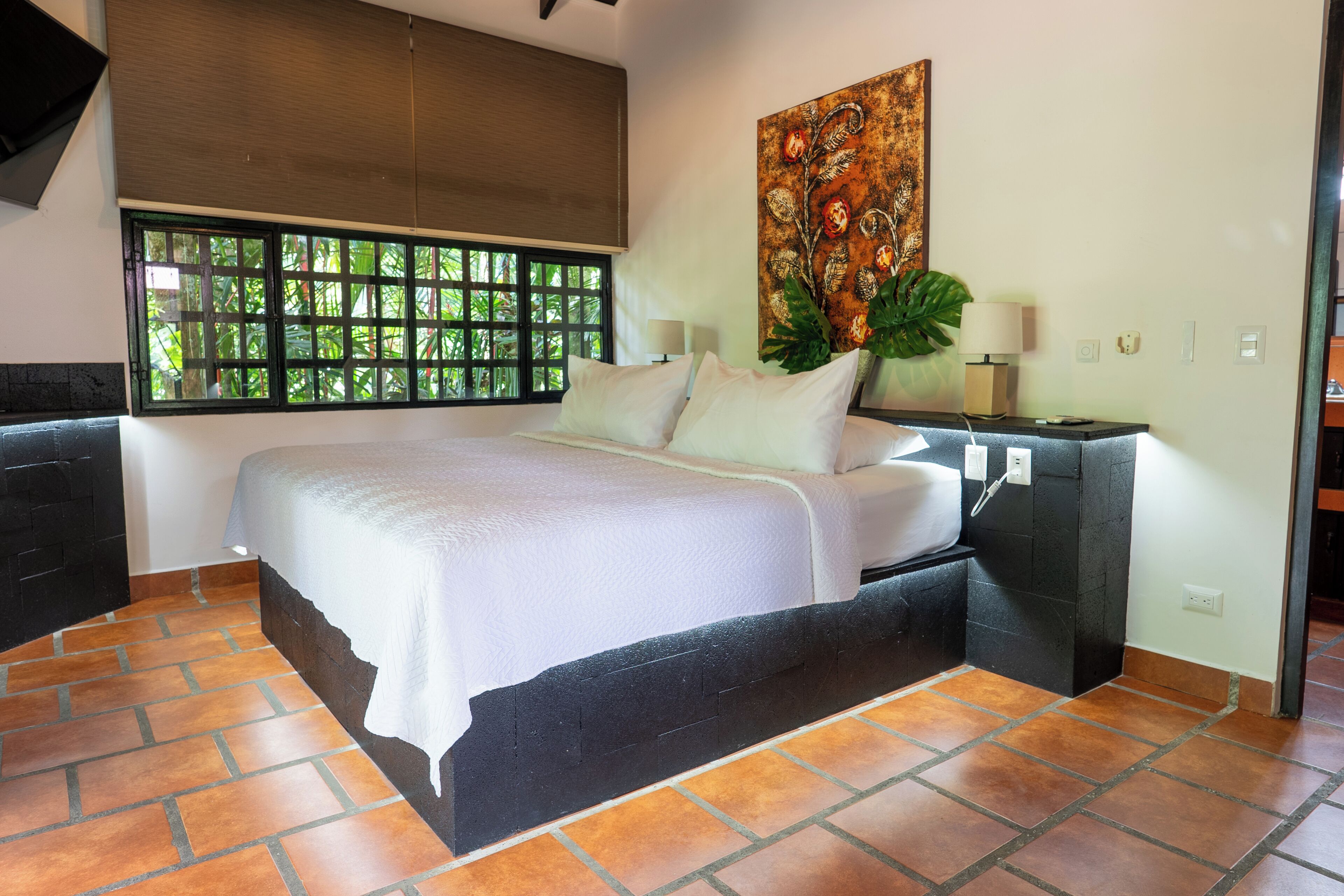 Caja de seguridad en la habitación y cortinas blackout 