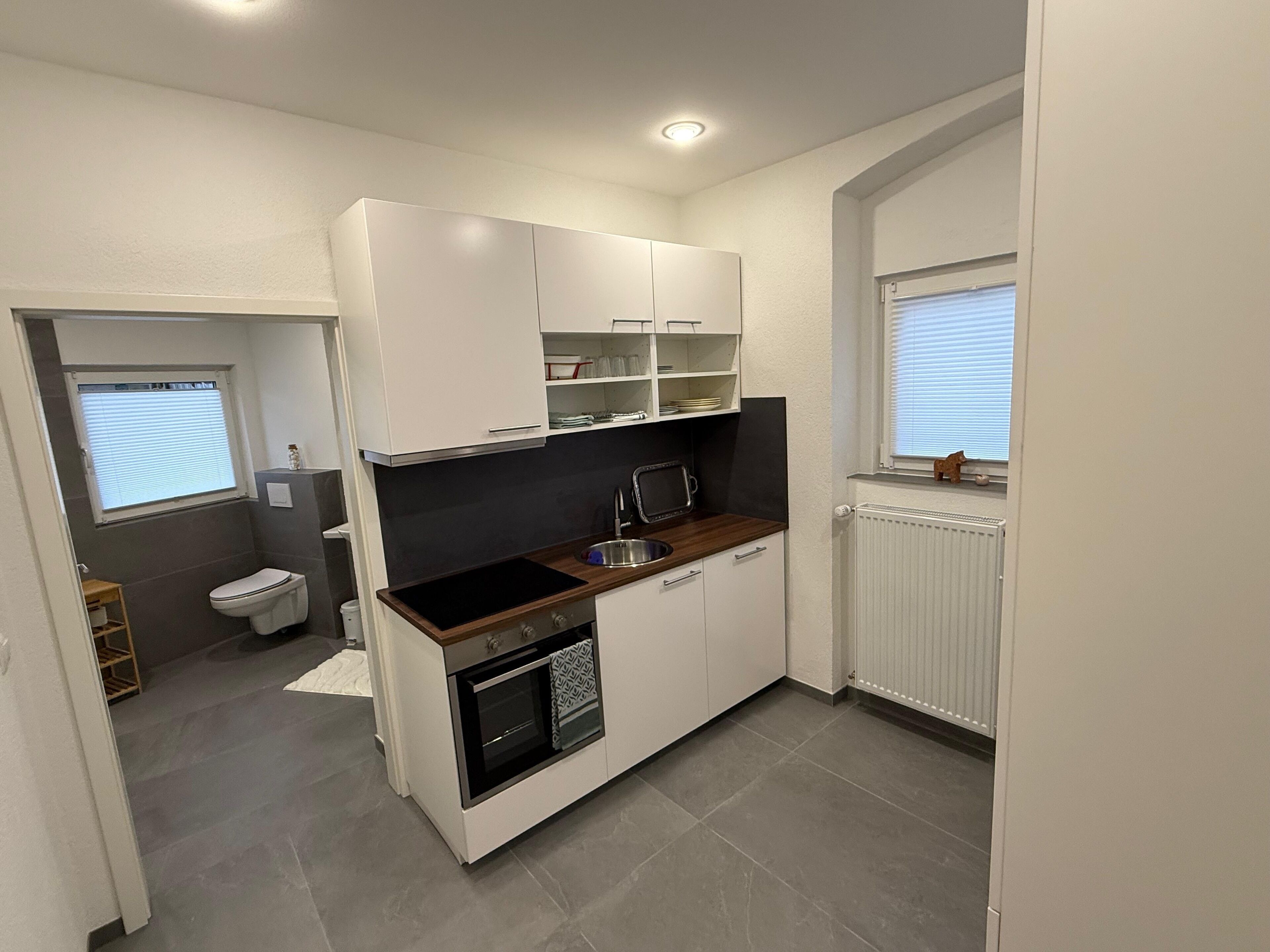 Uuni, liesi, astianpesukone