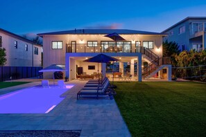 Exterior - Waterfront Luxury, Volleyball, Putting Green, Dock & More! (Marathon)