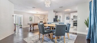 Pool/Heated SPA Tropical Oasis minutes to BEACH!