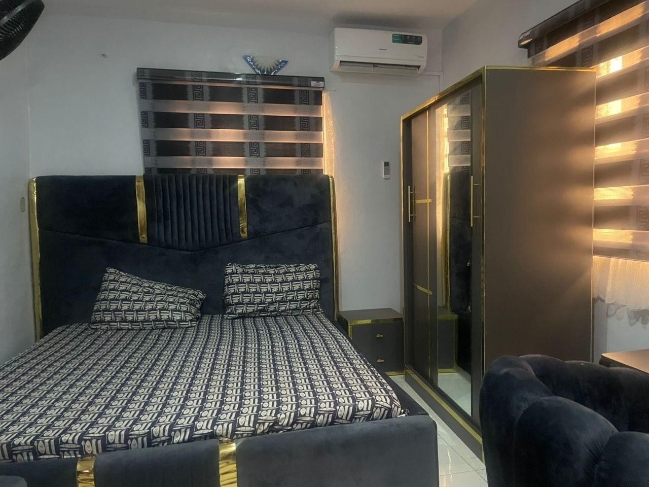 Luxury Apartment, 3 Bedrooms | Free WiFi