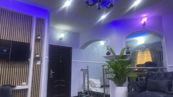 Luksushuoneisto, 2 makuuhuonetta | Oleskelualue