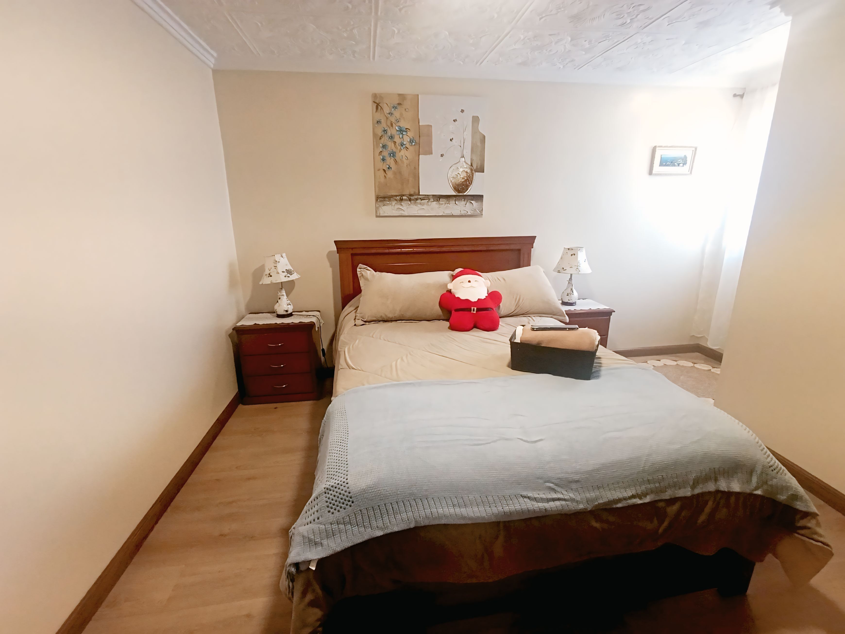 2 chambres, fer et planche à repasser, Wi-Fi gratuit, draps fournis