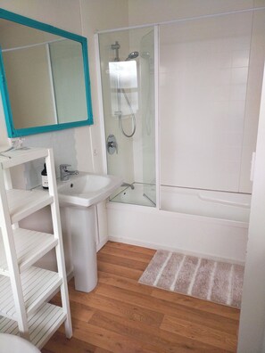 Towels, soap, toilet paper