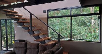 Tamara Monteverde Chalet: Your Elegant Refuge Between Mountains and Sunsets