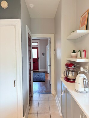 Interior - Beautiful 3-Bedroom, Family Townhome in Washington DC for Longer Stays (Washington)