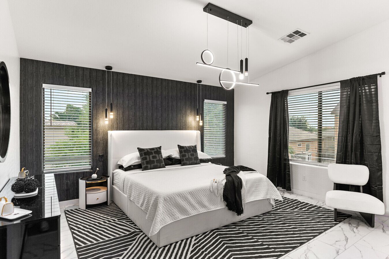 熨斗/熨衣板、WiFi、床单