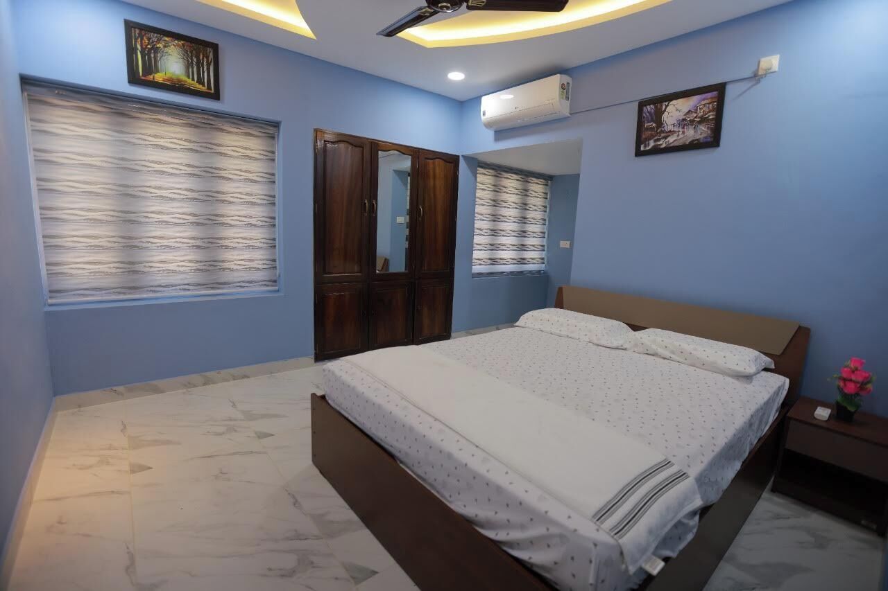 Tabla de planchar con plancha, Internet, ropa de cama