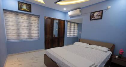 VIKAS LUXURY STAY