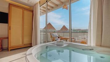 Honeymoon Suite, Mountain View | In-room safe, individually decorated, individually furnished, desk