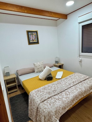 مكواة/لوح كي وواي فاي مجانًا