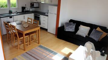 Casa de ciudad confort, vista al jardín | Interior