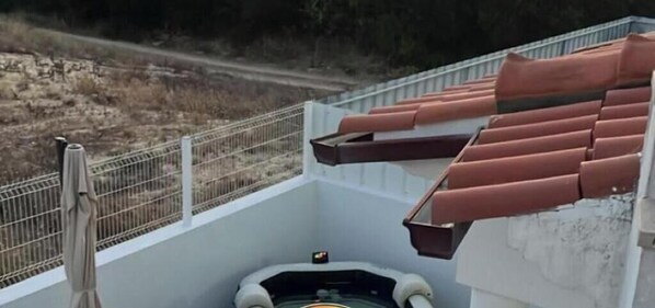 Bañera de hidromasaje exterior