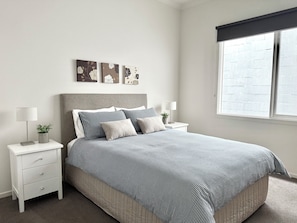 Fer et planche Ă repasser, Wi-Fi gratuit, draps fournis