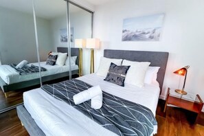 Ảnh chưa phân loại, 4 trong số 26 ảnh, nút