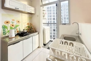 Room - ABHome [Flora Suite] Midas Seri Alam #Mall #JB (Plentong)