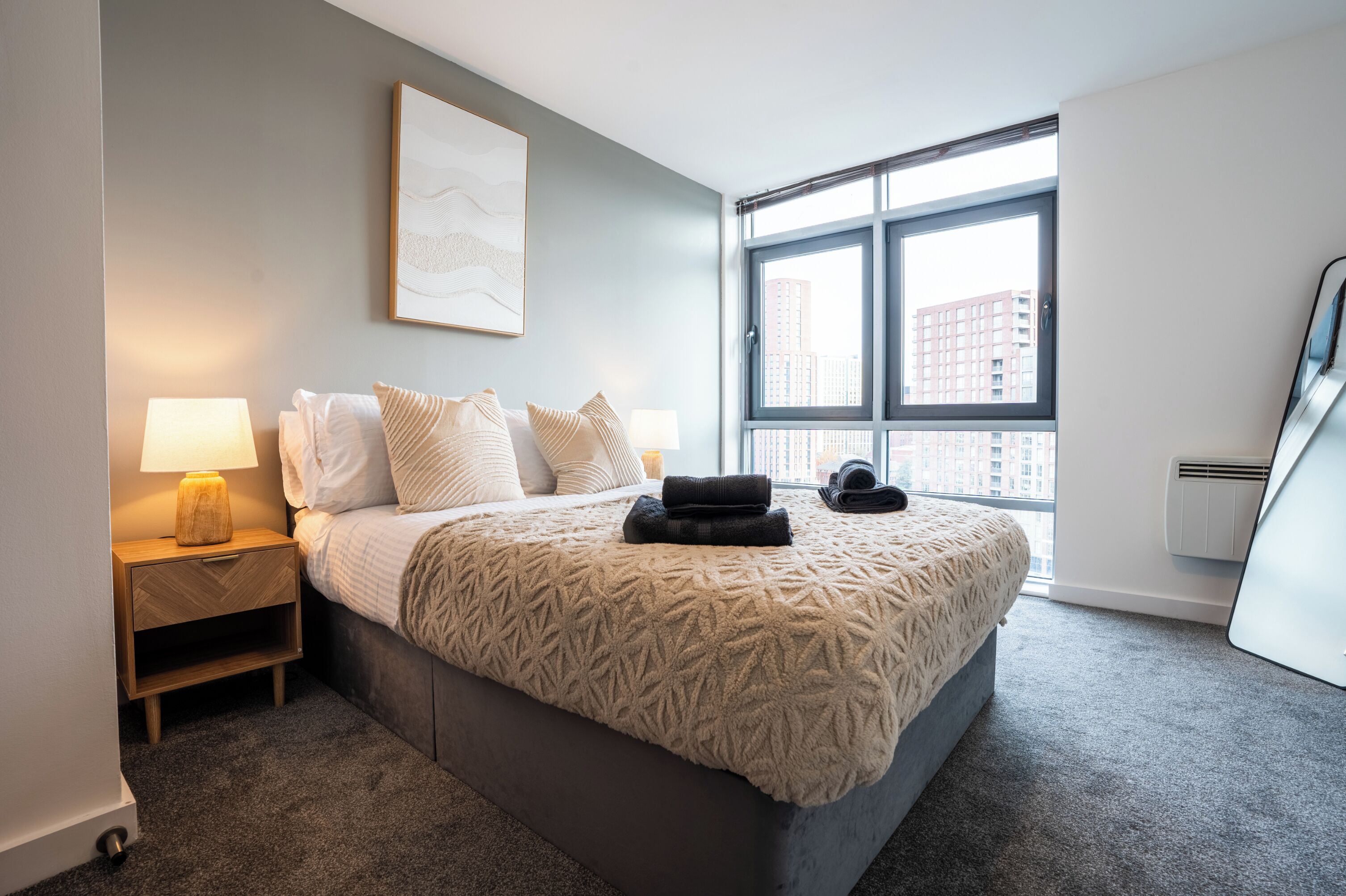 Strykjärn/strykbräda, wi-fi och sängkläder