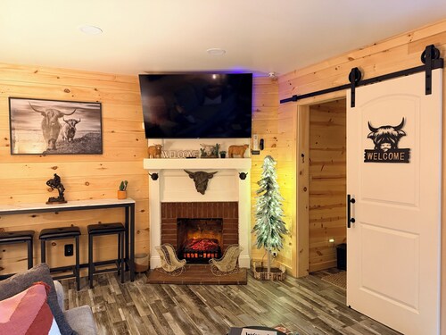 Blue Ridge Haven - Walking Distance to Downtown Galax, VA