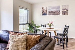 Living area - Stylish Berwick Home with WiFi, Smart TV, Garage (Berwick)