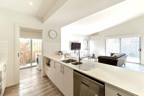 Unclassified image, 5 of 32, button - Stylish Berwick Home with WiFi, Smart TV, Garage (Berwick)