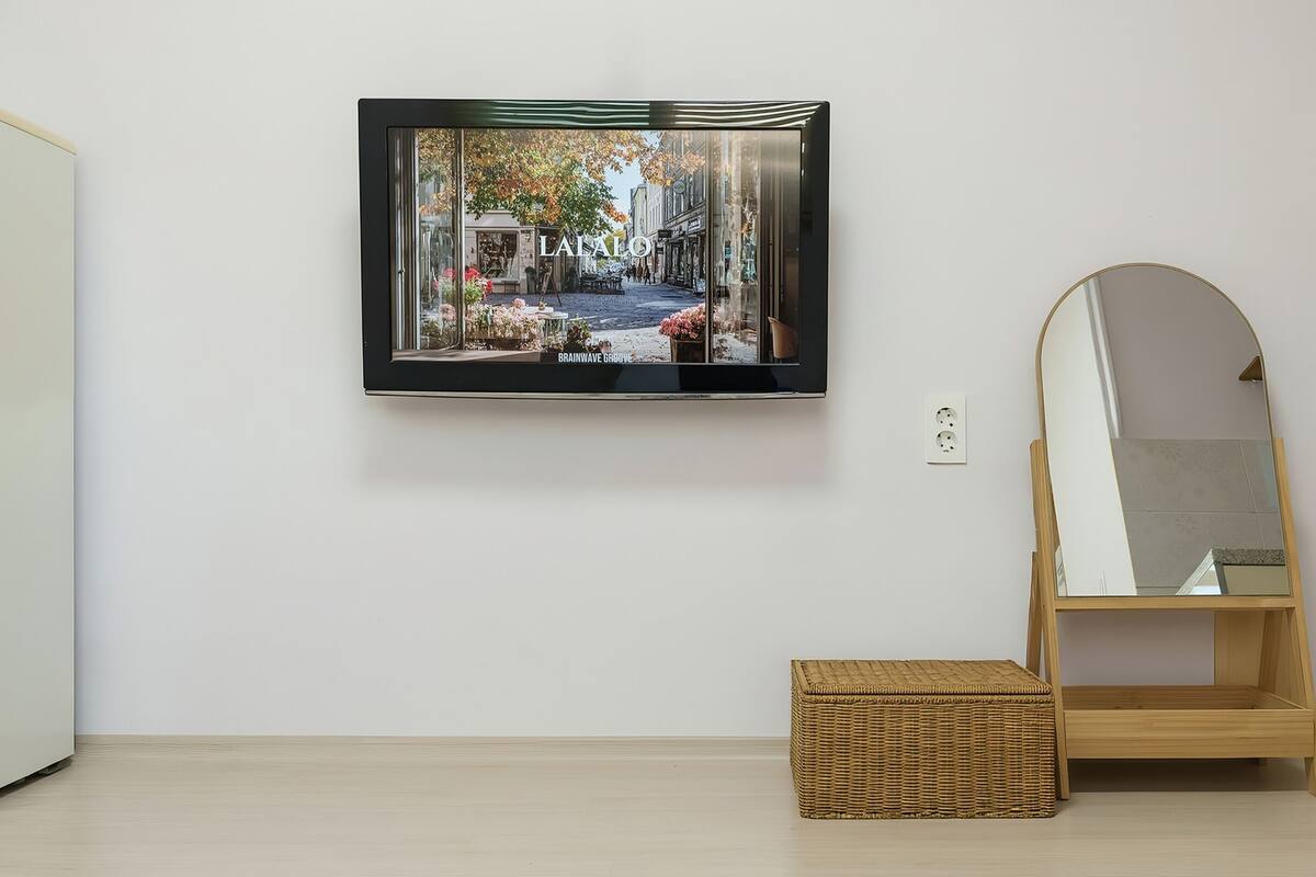 Basic Room, 1 Bedroom (Room 301(Small Ondol Room))