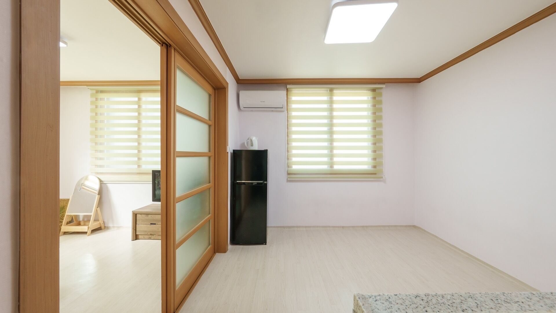 베이직룸, 침실 1개 (Room 204(Two-Room)) | 1 개의 침실, 무료 WiFi