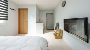 Basic Room, 1 Bedroom (Room 203(Double Room))