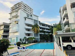 Pool - Borinqueen Bliss  1-bedroom apartment  with pool in vibrant Condado (Condado)