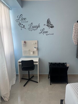 1 bedroom, iron/ironing board, Internet, bed sheets - Borinqueen Bliss  1-bedroom apartment  with pool in vibrant Condado (Condado)
