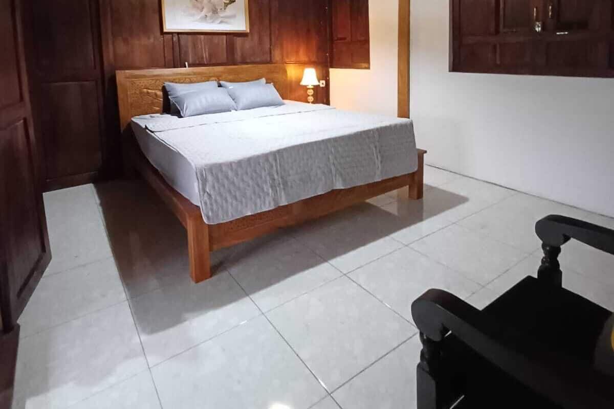 Rumah Comfort, patio, pemandangan kebun | Bantalan ekstra lembut, Wi-Fi gratis, dan seprai linen