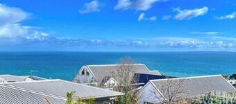 Ocean View Holiday Home Near Beach in Mount Martha