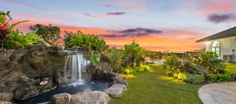 The waterfall estate at Maunaolu