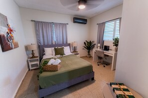 5 habitaciones, tabla de planchar con plancha, wifi y ropa de cama 