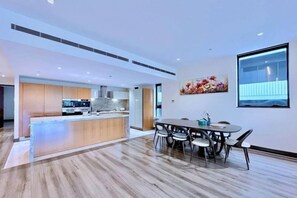 Room - Grand St Kilda 2-story Sub Penthouse At Lucient (Melbourne)